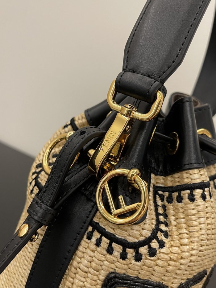  Fendi Bag