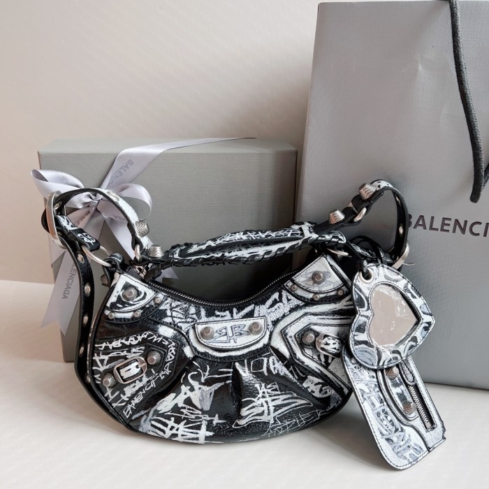 Balenciaga Bag Le Cagole 26cm 33cm