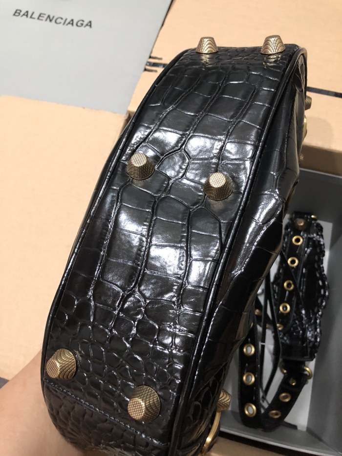 Balenciaga Bag Le Cagole Small Large