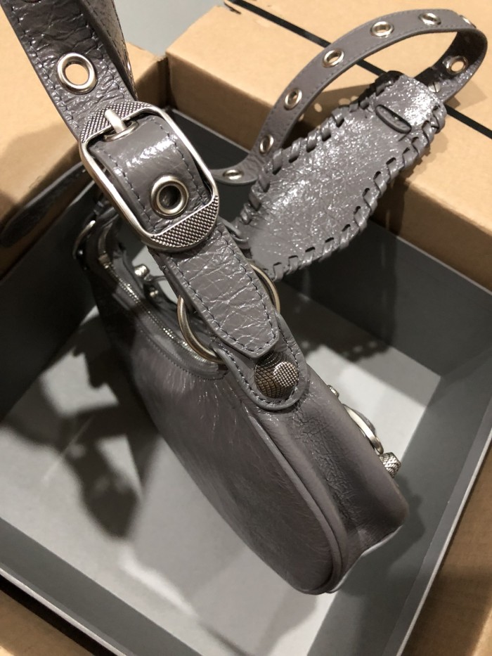 Balenciaga Bag Le Cagole Small Large