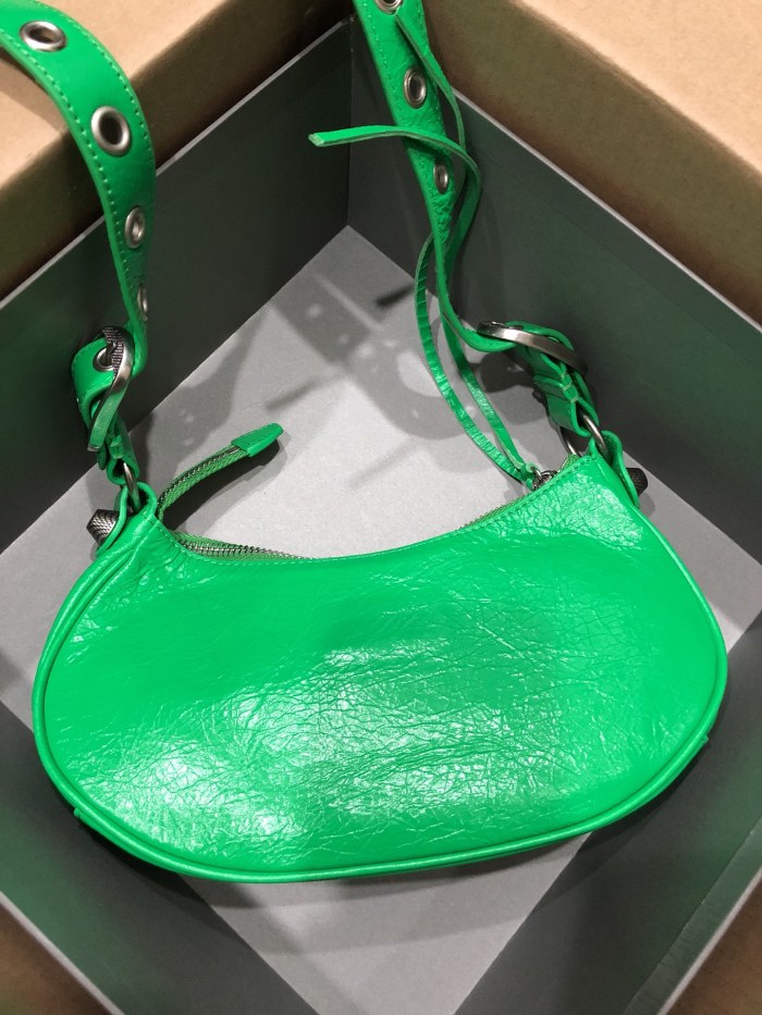 Balenciaga Bag Le Cagole Small Large