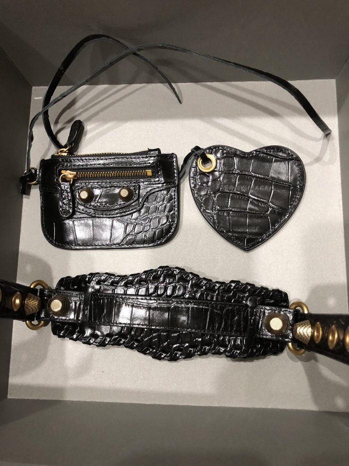 Balenciaga Bag Le Cagole Small Large