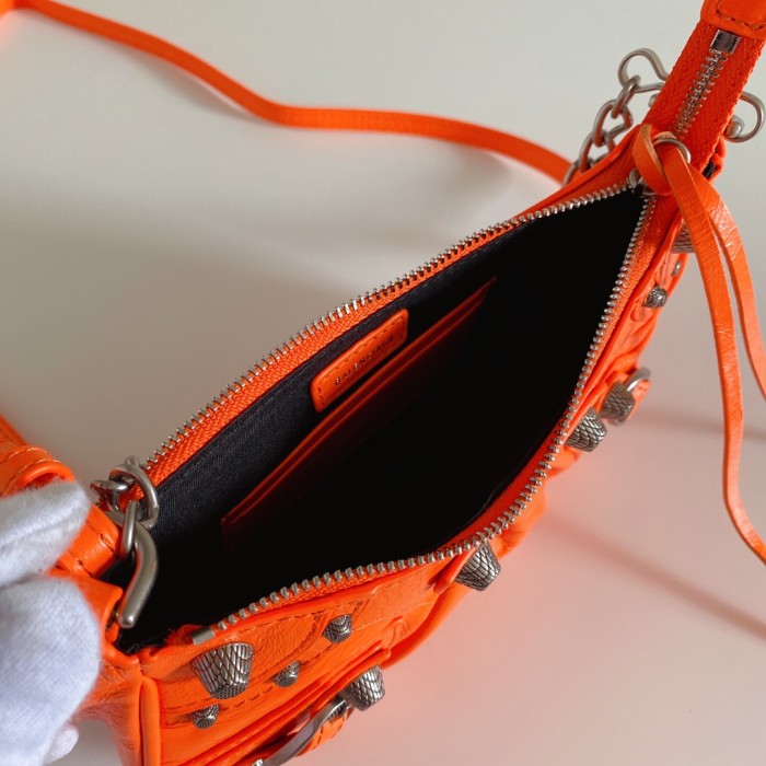 Balenciaga Bag Le Cagole Mini