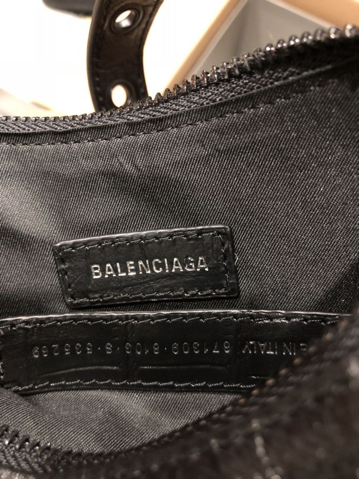 Balenciaga Bag Le Cagole Small Large