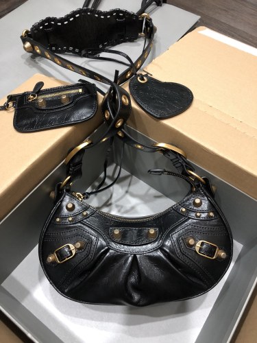 Balenciaga Bag Le Cagole Small Large