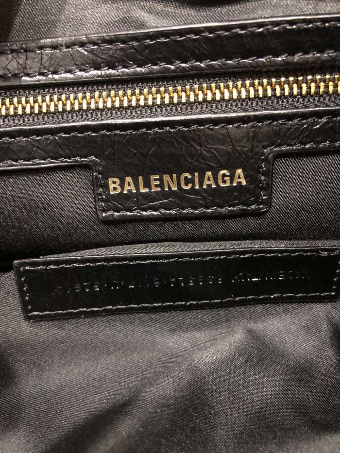Balenciaga Bag Le Cagole Small Large