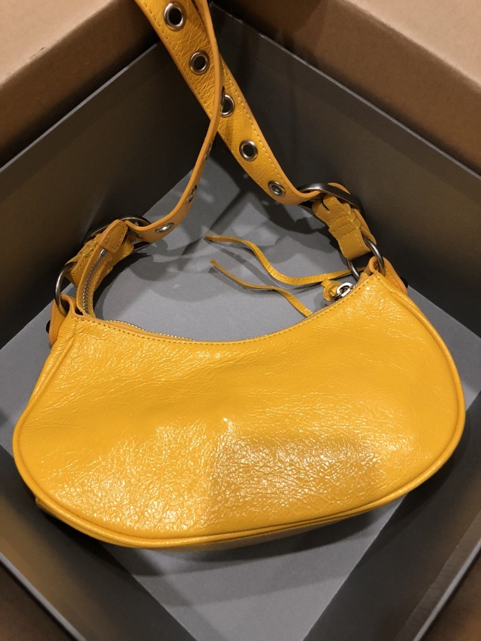 Balenciaga Bag Le Cagole Small Large
