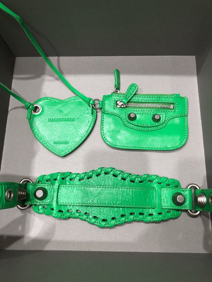 Balenciaga Bag Le Cagole Small Large