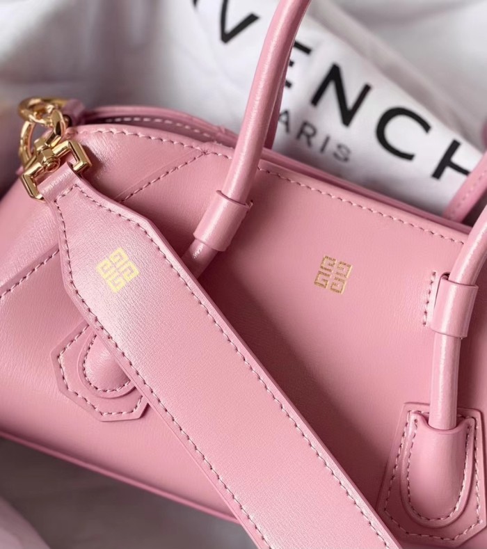 Givenchy Bag Antigona Stretch