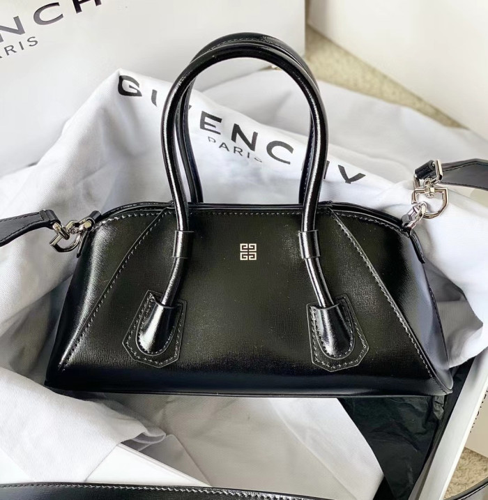 Givenchy Bag Antigona Stretch