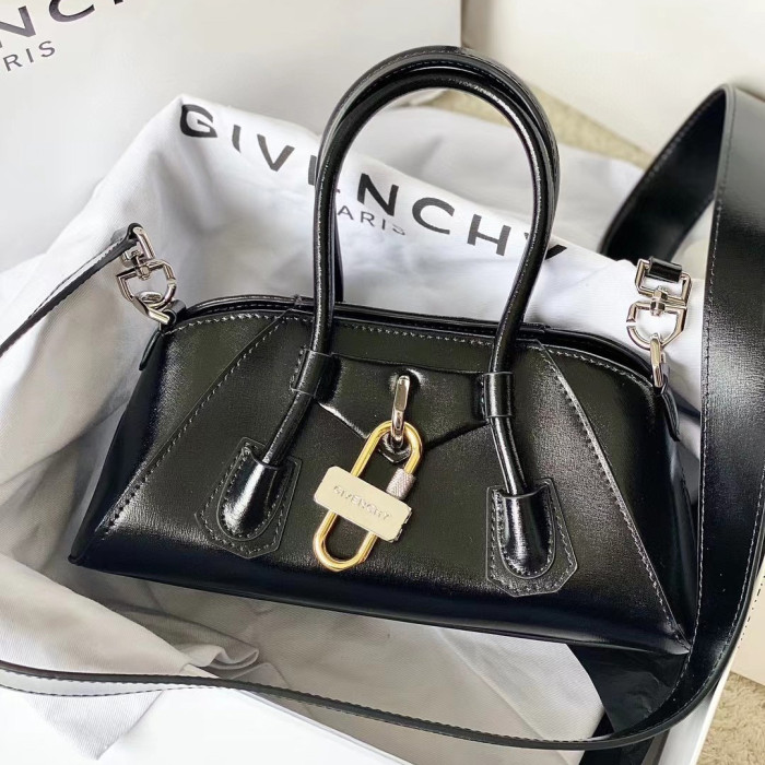 Givenchy Bag Antigona Stretch