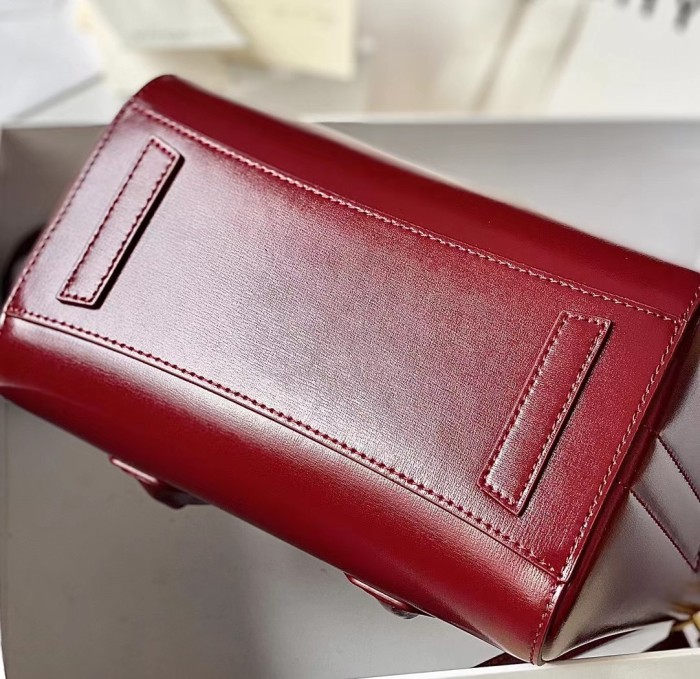 Givenchy Bag Antigona Lock