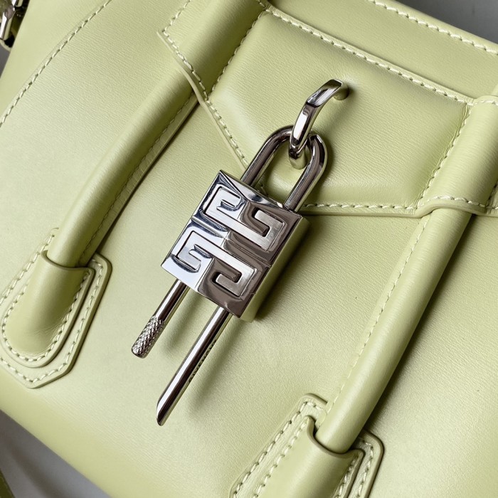 Givenchy Bag Antigona Lock