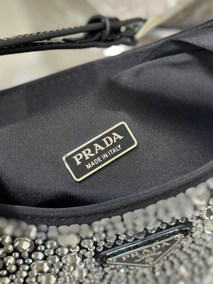  Prada Bag