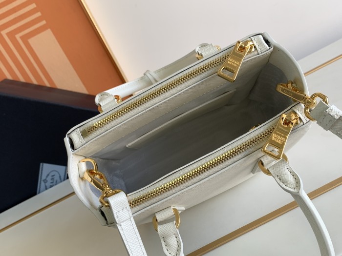  Prada Bag Galleria 