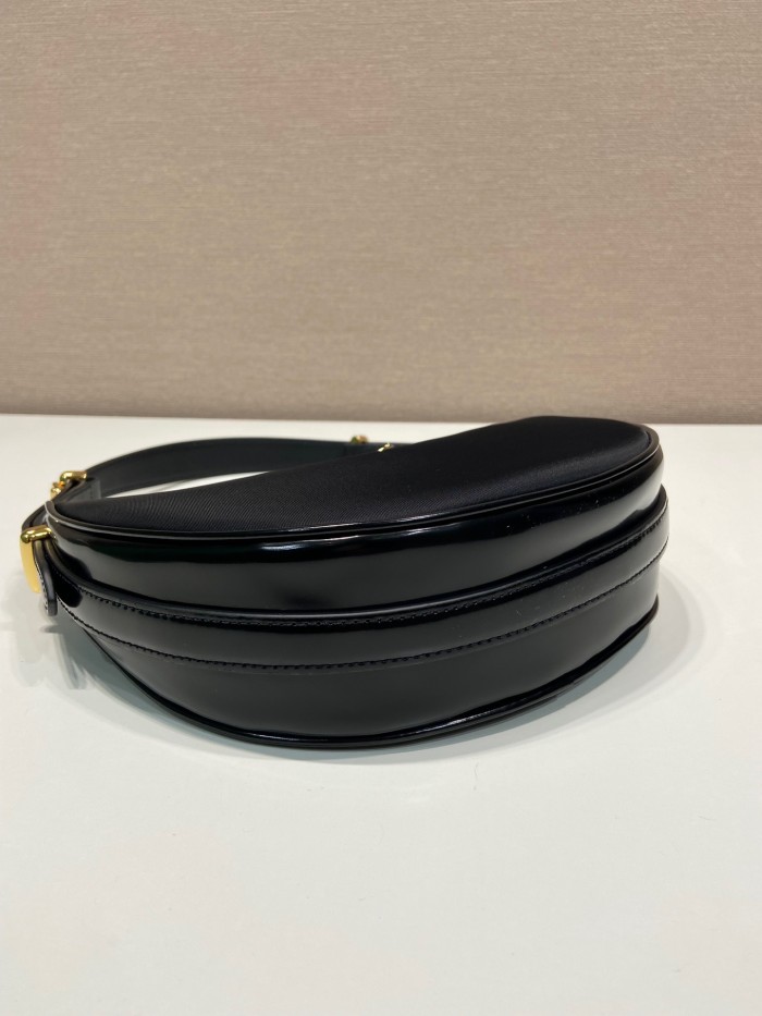  Prada Bag