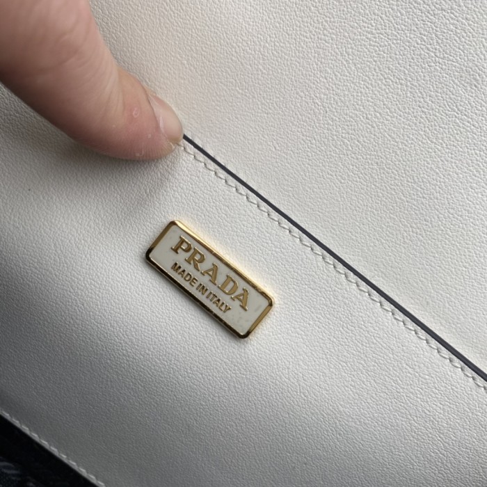  Prada Bag