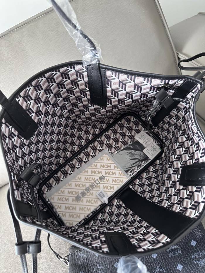 MCM Bag Reversible S M