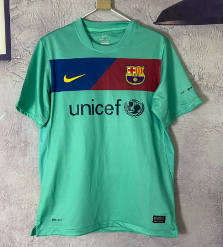 Barcelona 2010/2011 away retro shirt messi