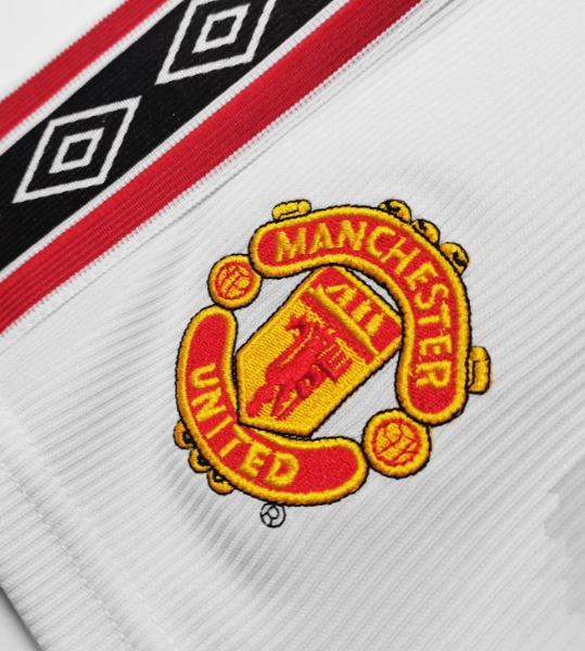 Manchester United 1998/1999 home retro shorts