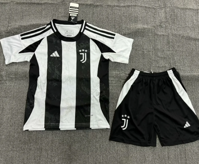 Juventus 2024/2025 home full set kit (Adult and Kids)