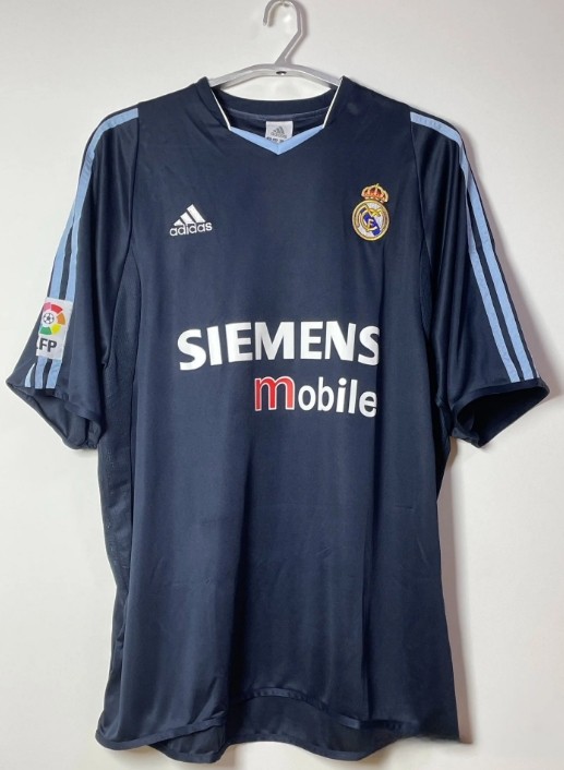 Real Madrid 2003/2004 away retro shirt