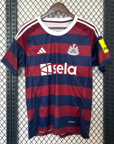 Newcastle United 2024/2025 away shirt