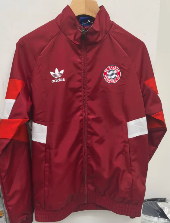 Bayern 2024/2025 windbreaker coat red