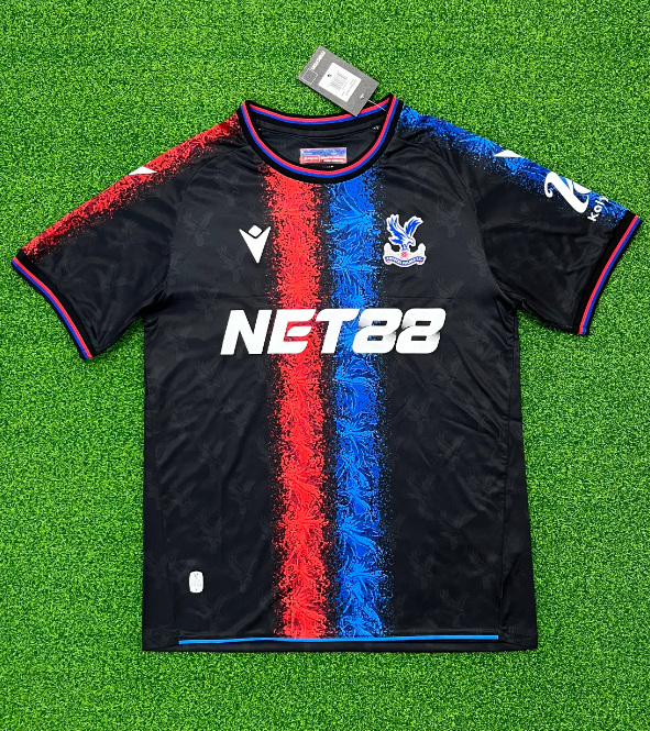 Crystal Palace 2024/2025 third shirt