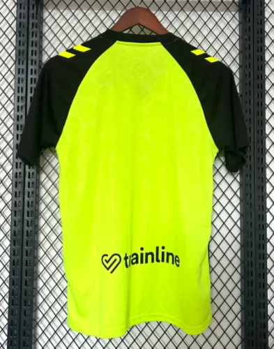 Real Betis 2024/2025 away shirt