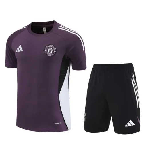 Manchester United 2025/2026 short sleeve and shorts tracksuit dark purple