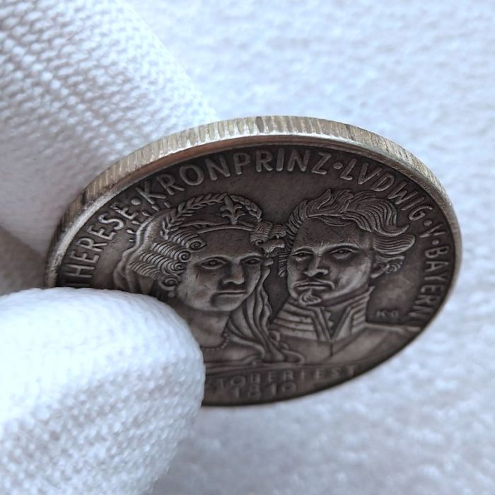 DE(51) Germany 5 Reichsmark 1935 Silver Plated Copy Coins