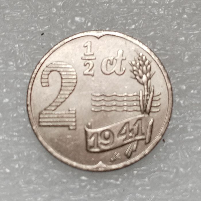 Netherlands 2.5Ct 1941 1942 Nickel Plated Copy Coin