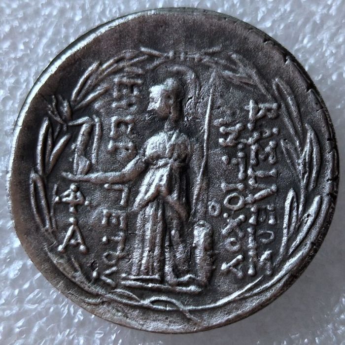 G(94)Ancient Greek Silver Plated Copy Coin About 30mm