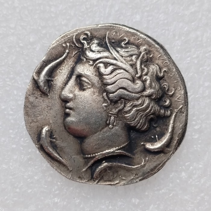 G(106)Ancient Greek Silver Plated Copy Coin About 36mm