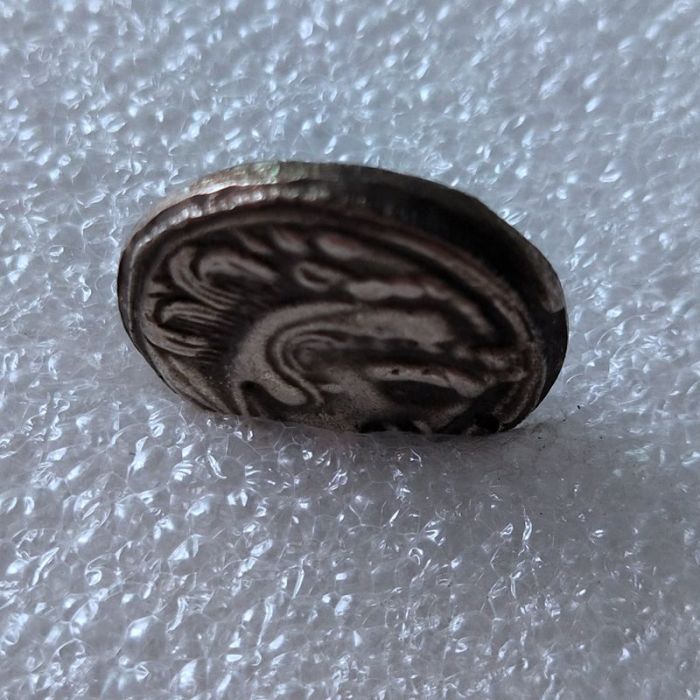 G(92)Ancient Greek Silver Plated Copy Coin About 18mm