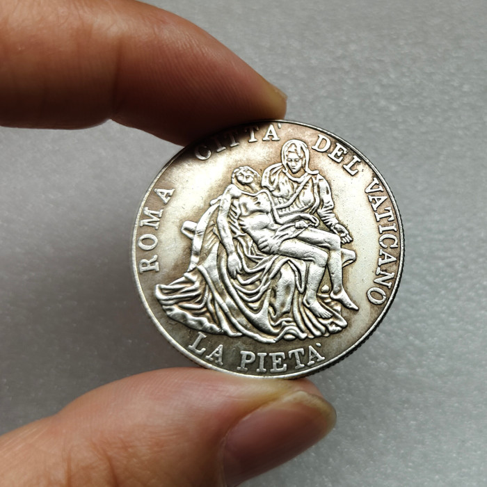 Vatican City Medal -loannes Paulus II La Pieta Silver plated Copy Coin 35MM