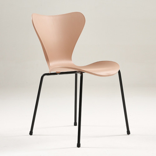 Series 7 Chair Dusty Pink