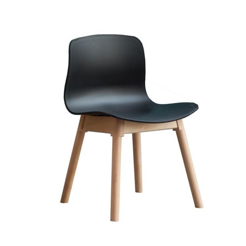 Black designer pp dining chair with solid wood legs