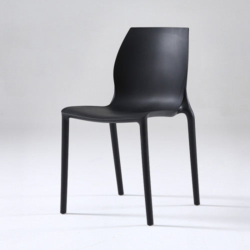 pp chair black