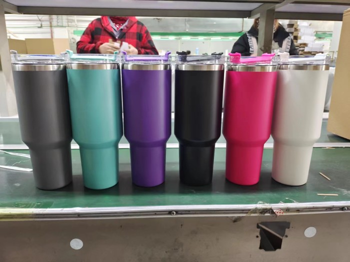 RTS US warehouse 40oz powder coated colorful tumbler with handle and plastic straw 12pcs/carton