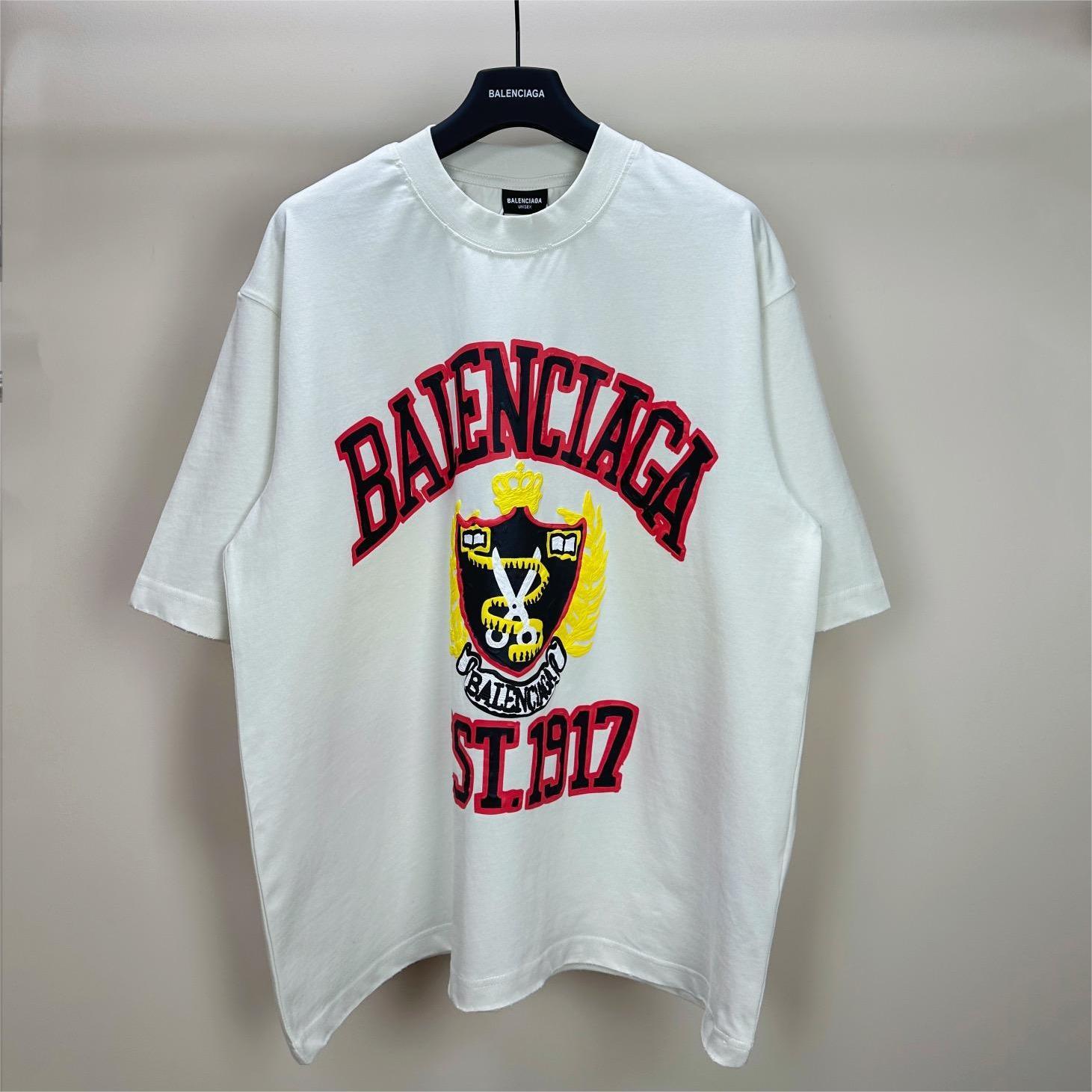balenciaga crown tee