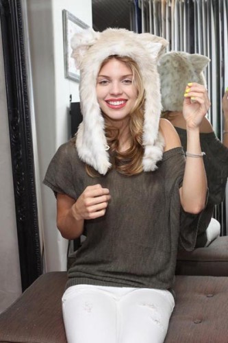 Unisex Snow Leopard Half Hood TY910