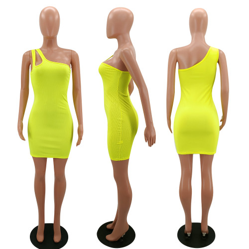 Solid Color Pit Single Shoulder Sleeveless Bodycon Dress