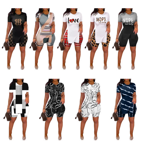 Casual Fashion Graphic Print Slit Hem Short Sleeve Shorts Set