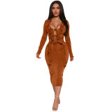 Short Top with Tie and Ruffled Hem Paired with Body-Hugging Half-Length Skirt