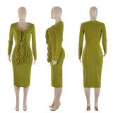 Short Top with Tie and Ruffled Hem Paired with Body-Hugging Half-Length Skirt