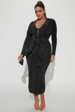 Short Top with Tie and Ruffled Hem Paired with Body-Hugging Half-Length Skirt