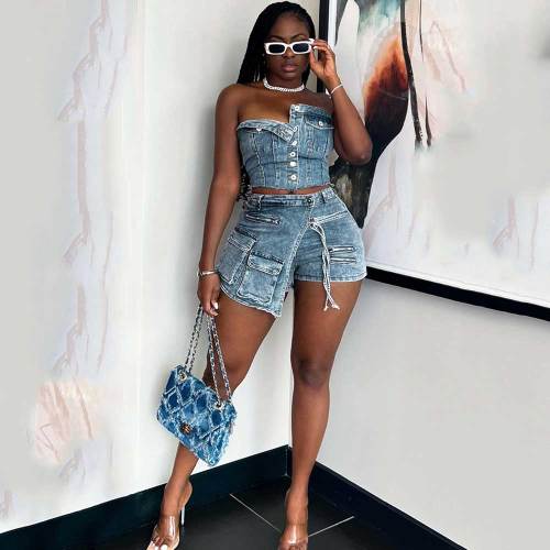 Solid Strapless Wrapped Cargo Shorts Denim Set