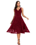 Solid Sleevelesss V-neck Pleated Lace Midi Dress